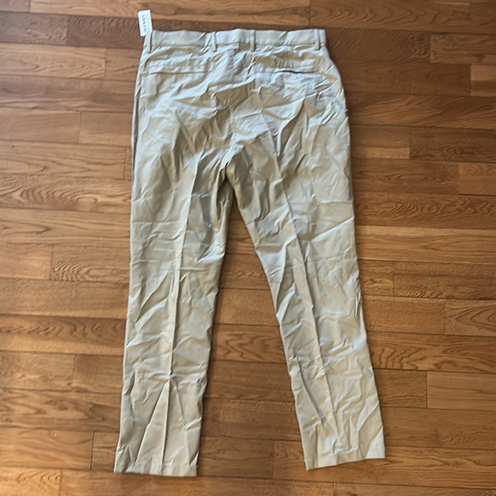 Old Navy Slim Tech Ultimate Chino Pants - Picture 5 of 5